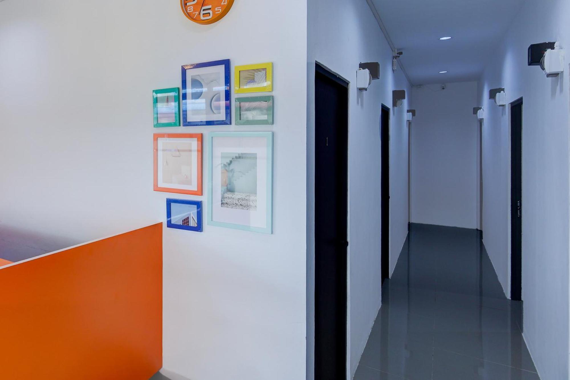 Super Oyo Capital O 93076 Batam Backpacker Guesthouse 2 Pembunuh Eksteriør bilde