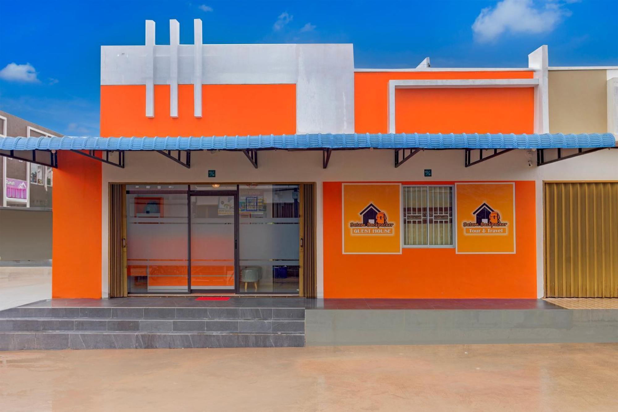Super Oyo Capital O 93076 Batam Backpacker Guesthouse 2 Pembunuh Eksteriør bilde