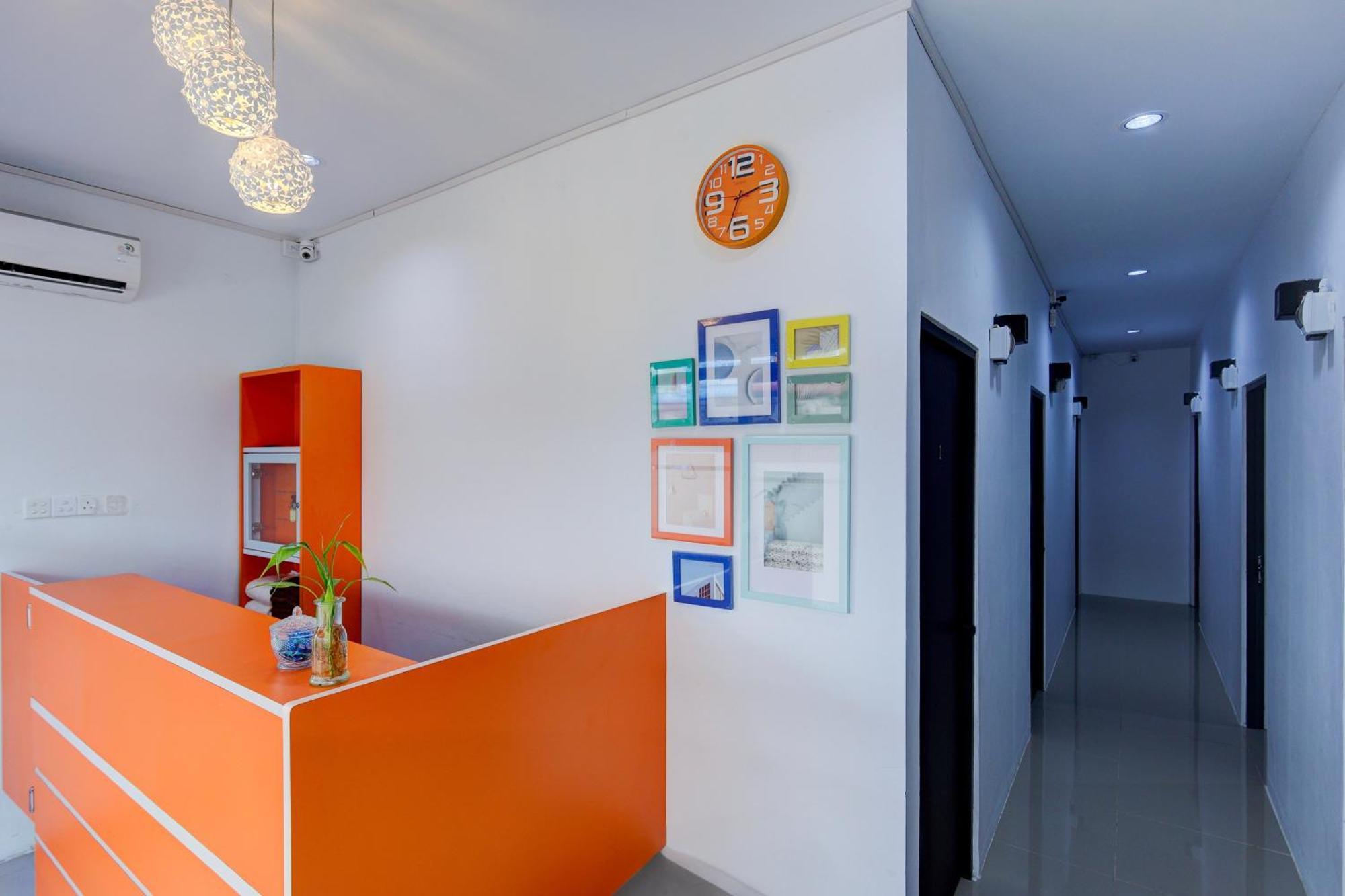 Super Oyo Capital O 93076 Batam Backpacker Guesthouse 2 Pembunuh Eksteriør bilde